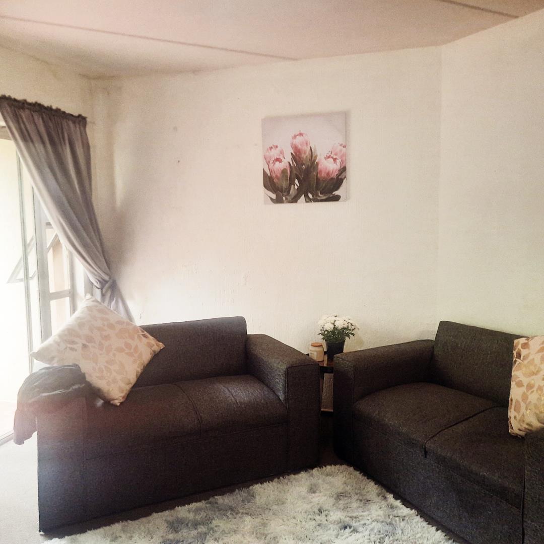 1 Bedroom Apartment for Sale - Gauteng