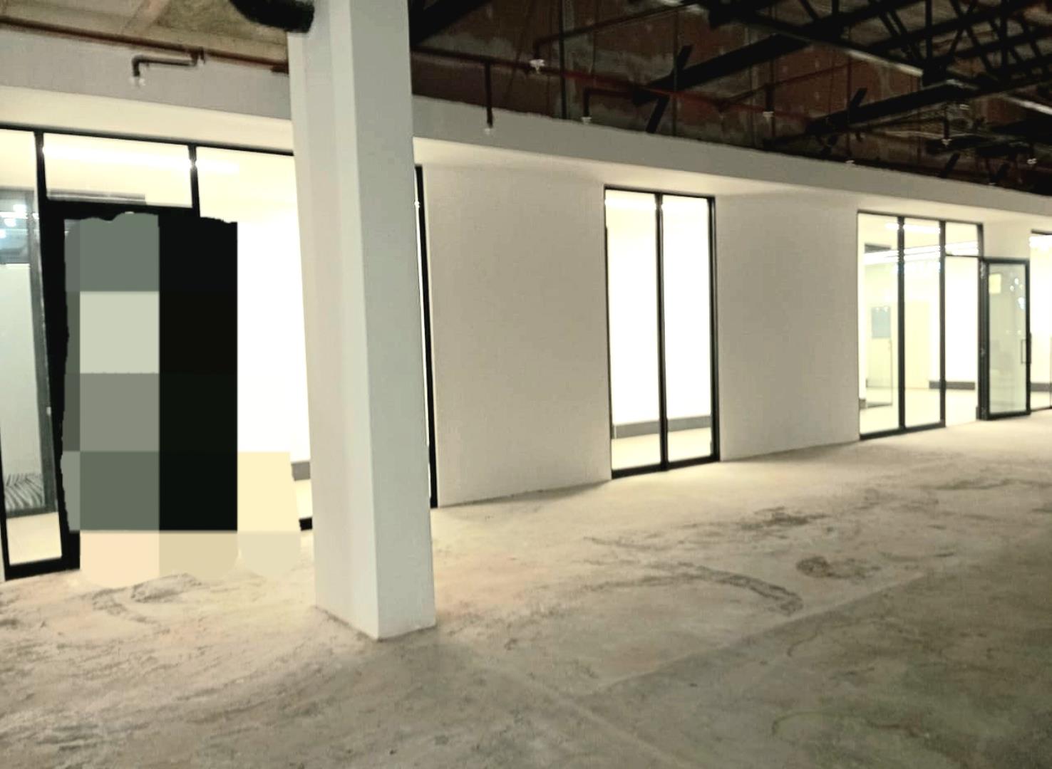 731323_DFSq_center_pic.jpg