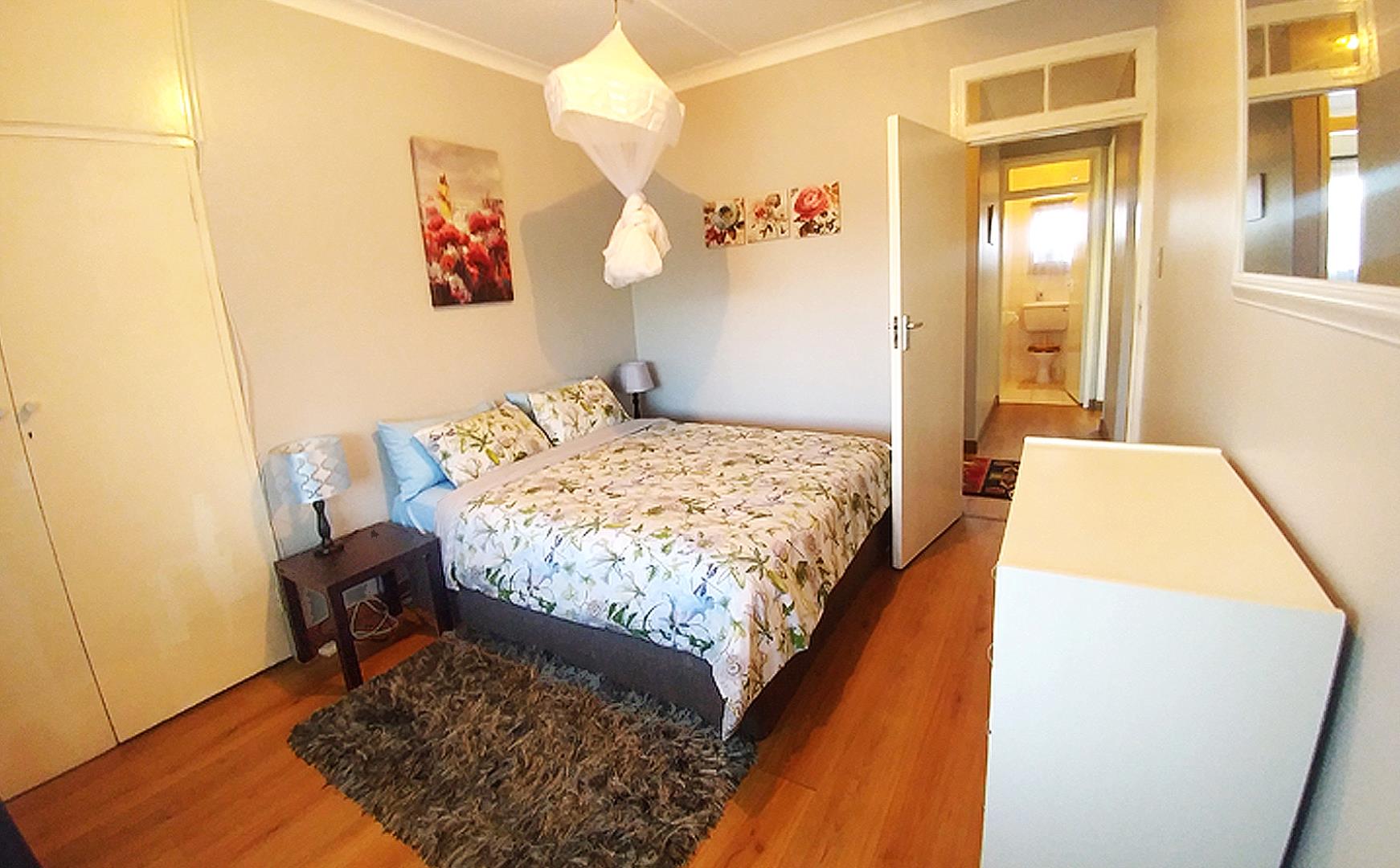 751045_bed_2.jpg