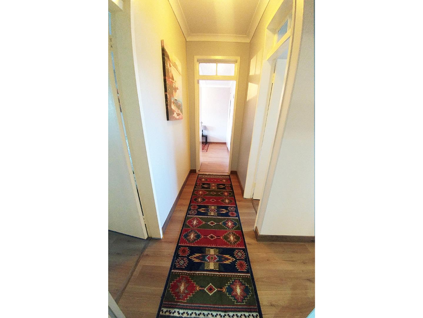 751045_passage.jpg