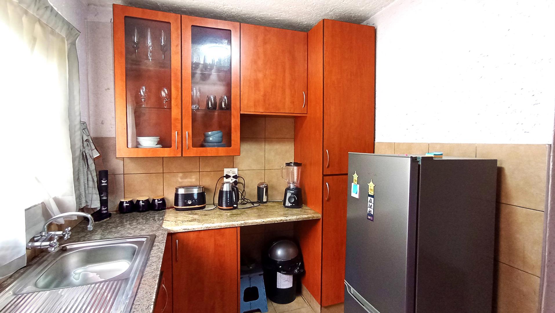 751543_kitchen1.jpg
