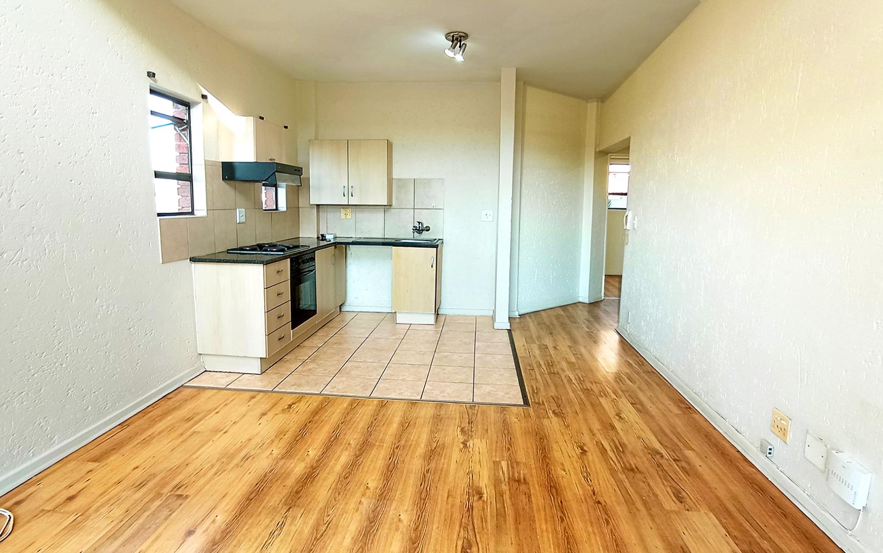 751583_kitchen2.jpg