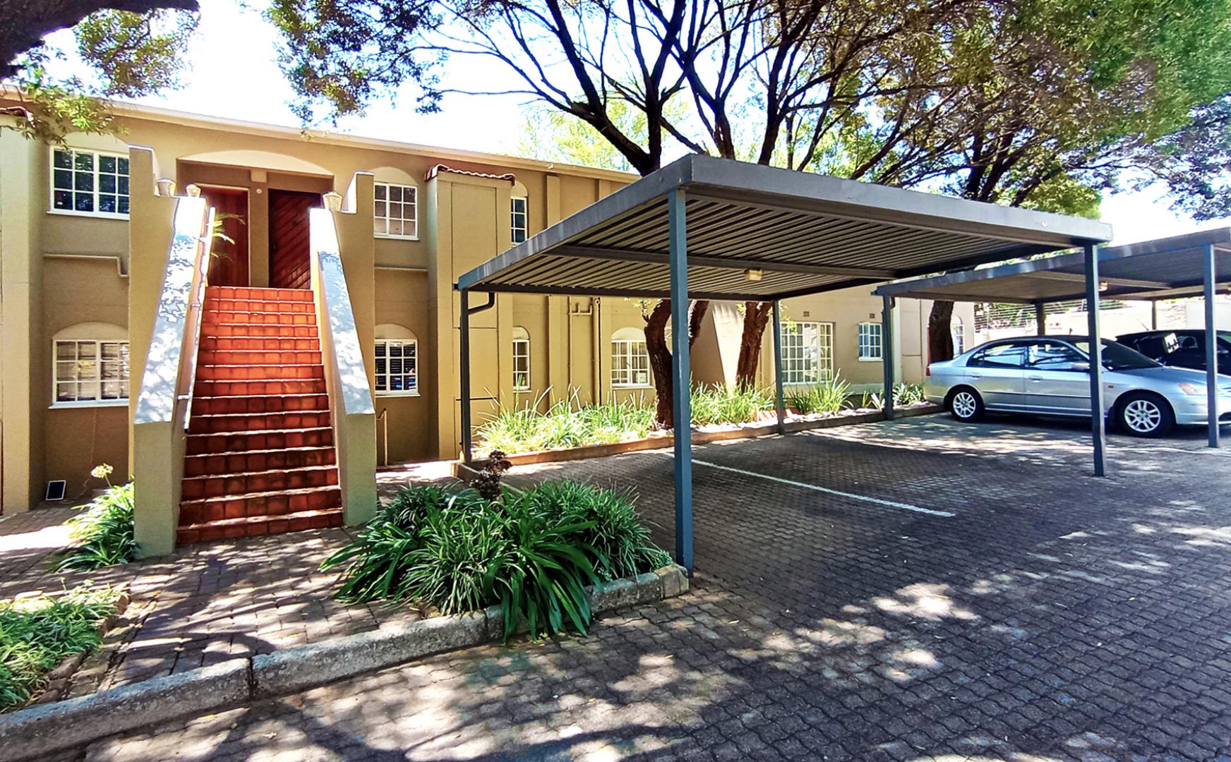 753670_carpark1.jpg