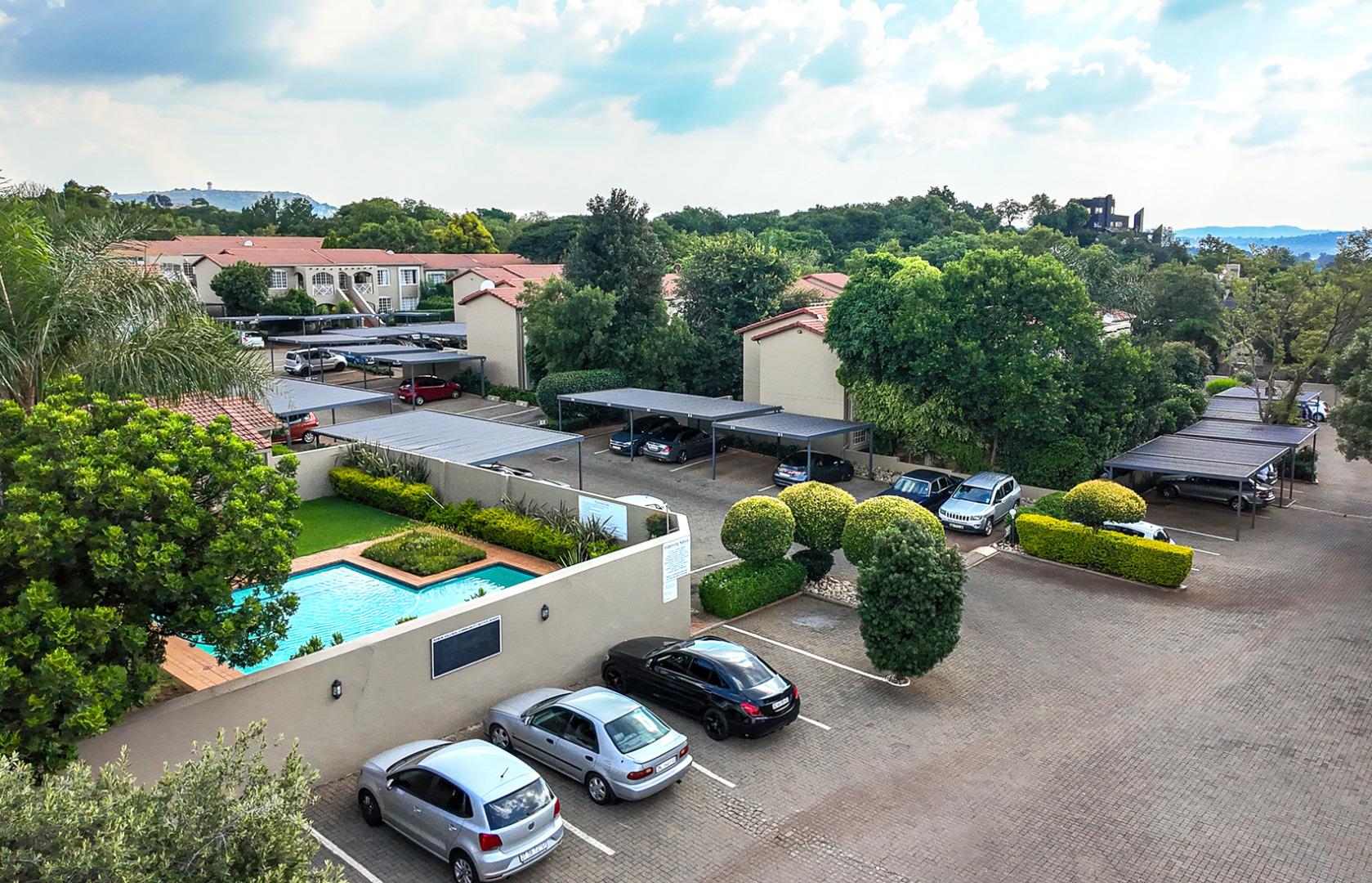 753670_complex_aerial3.jpg