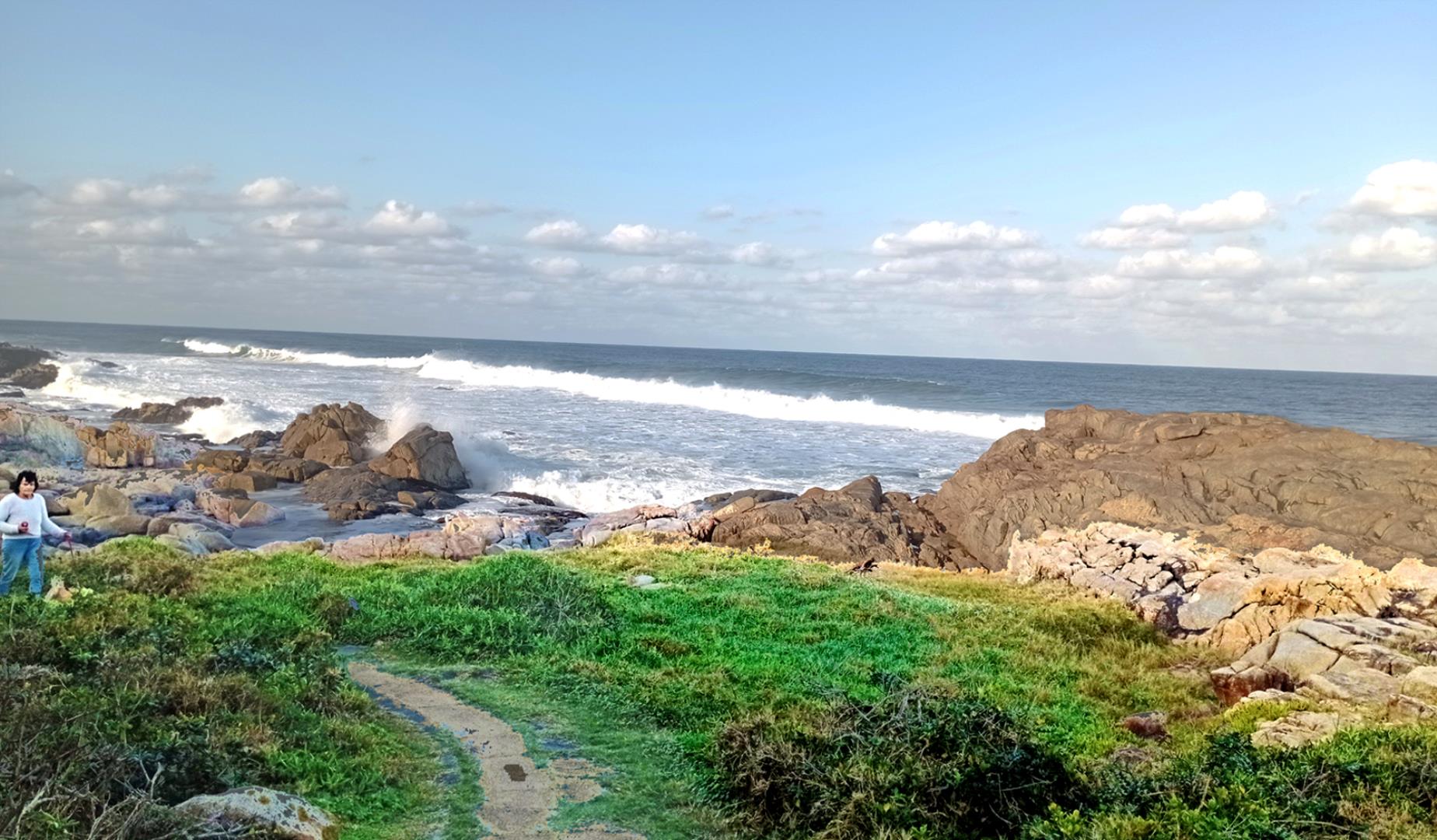766394_beach2.jpg
