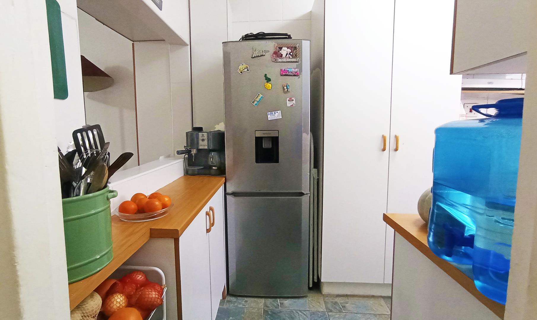 766394_kitchen2.jpg