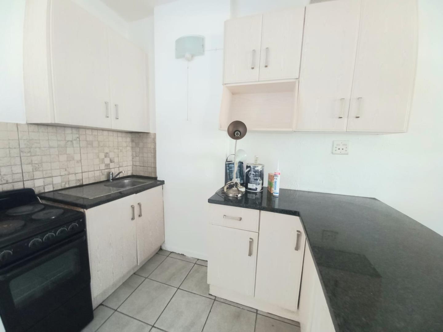 1 Bedroom Apartment for Sale - Gauteng