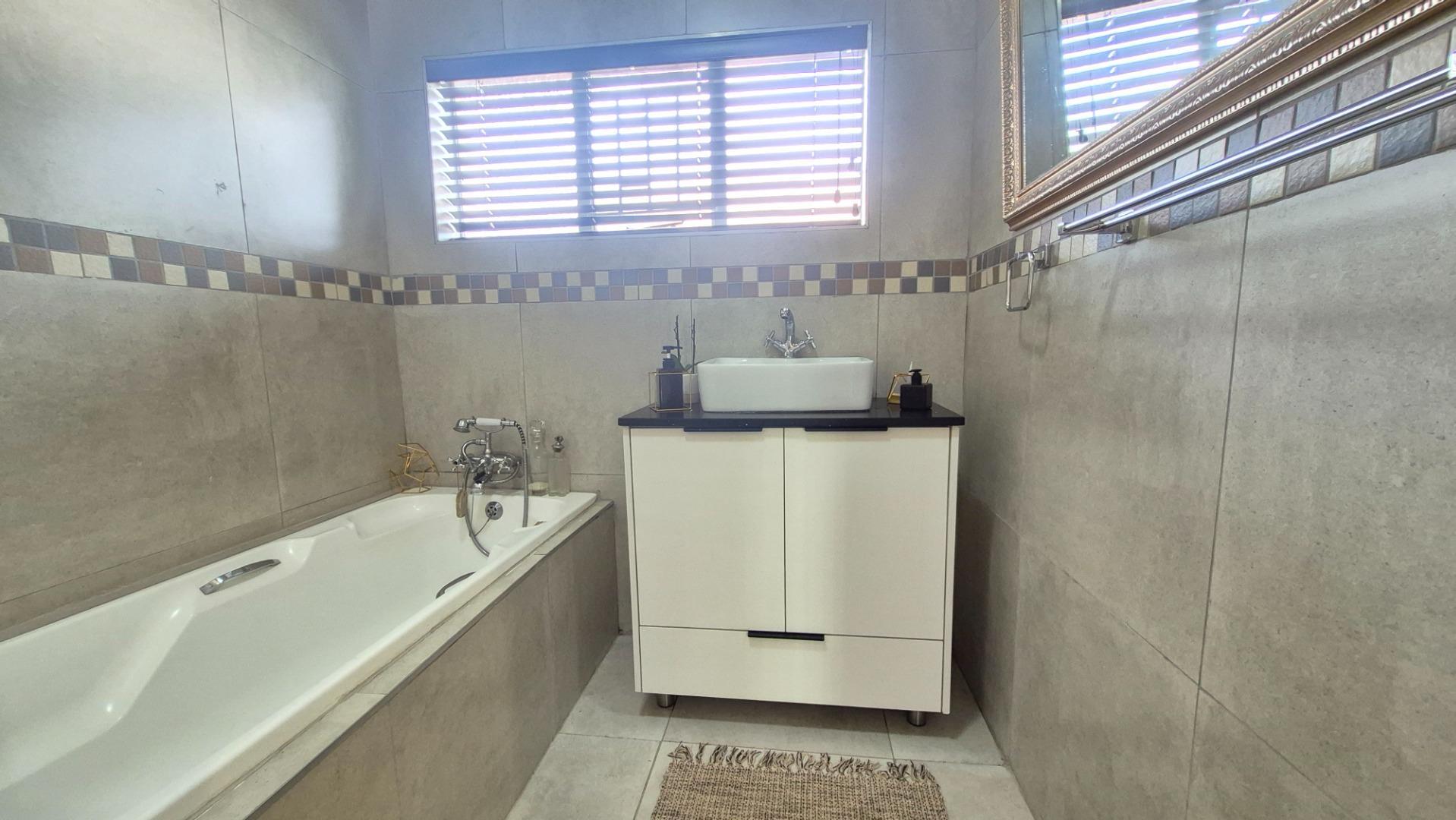 768801_765288_Badkamer_2.jpg