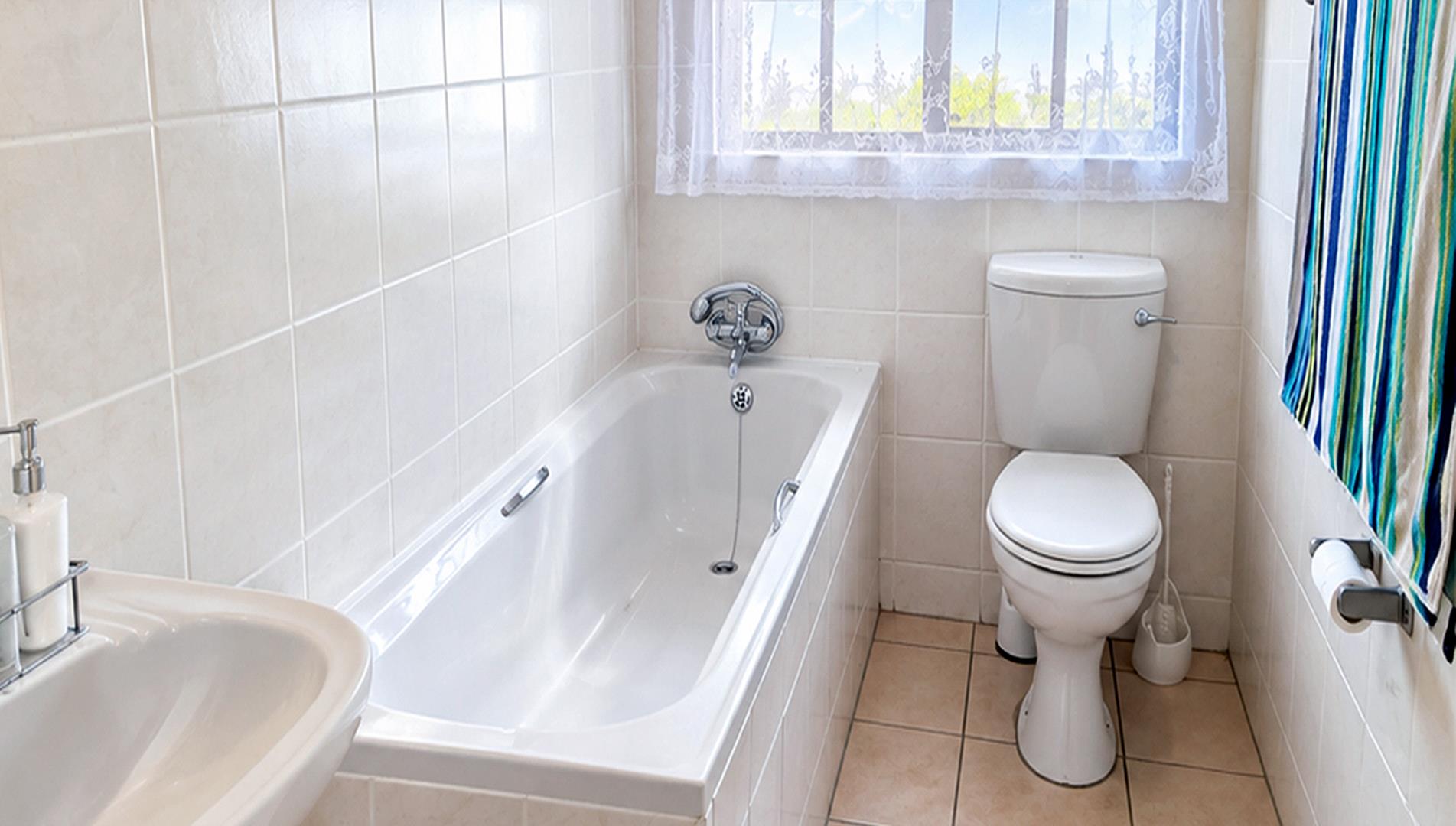 769242_bath_3.jpg